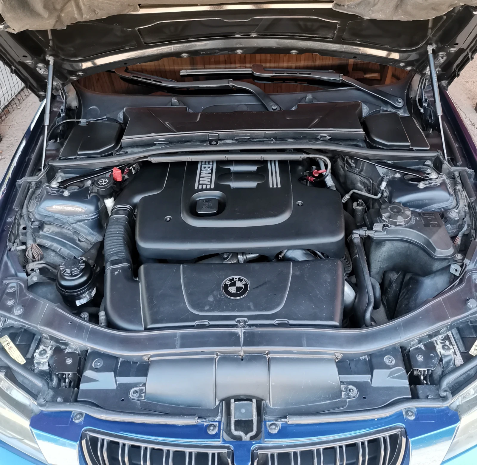 BMW 320, снимка 11 - Автомобили и джипове - 55498883