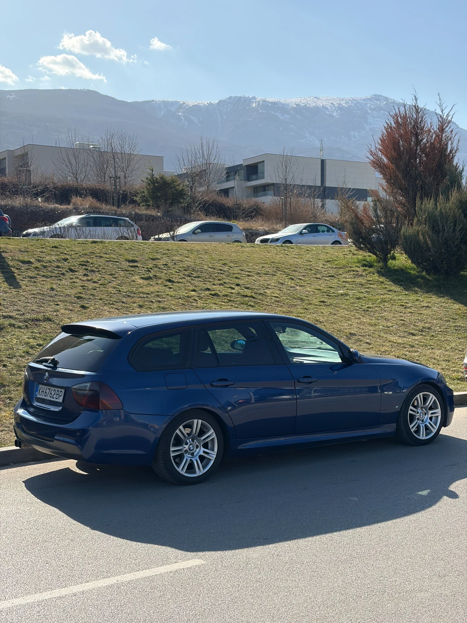 BMW 320, снимка 3 - Автомобили и джипове - 55498883