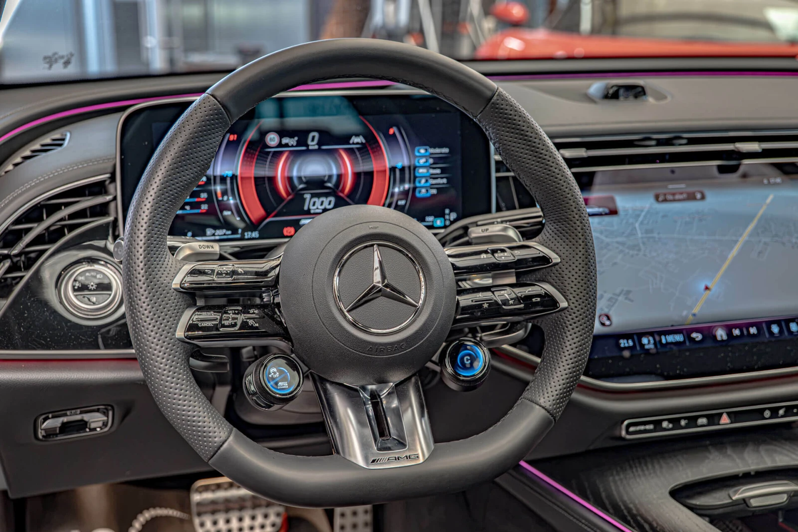 Mercedes-Benz E 53 AMG 4Matic+ /HyperScreen/AMG Ride Control/Камера 360/О, снимка 11 - Автомобили и джипове - 55381919