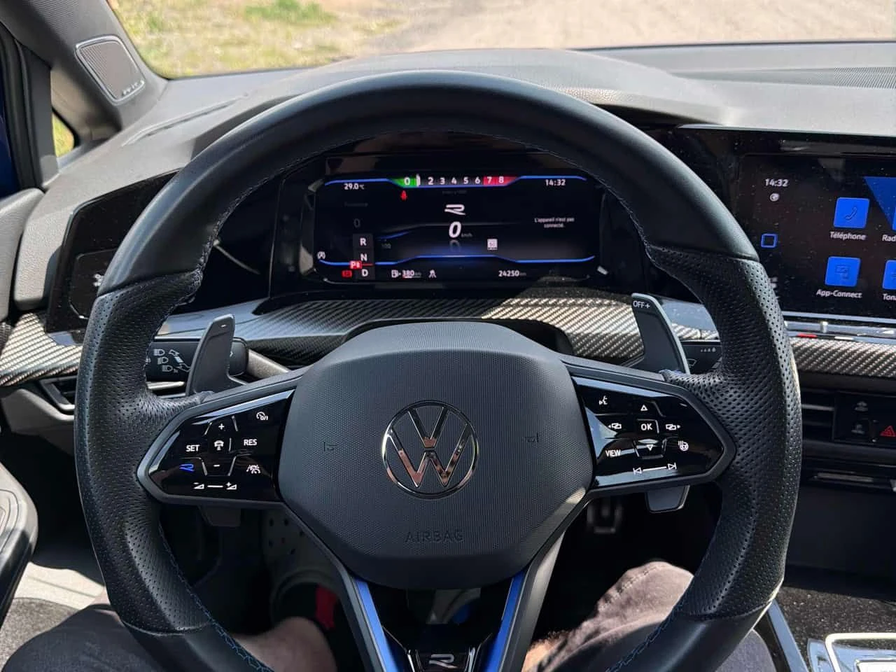 VW Golf * DSG * CARFAX * ОПЦИЯ ЗА ФИНАНСИРАНЕ , снимка 17 - Автомобили и джипове - 55450199