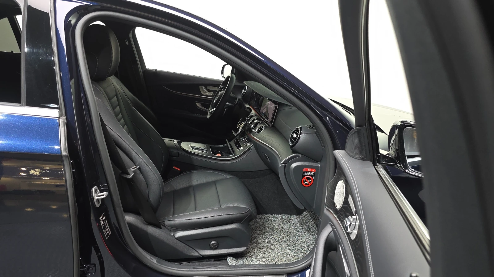 Mercedes-Benz E 220 4MATIC | AMG LINE | W213 | Mobile.bg � ����������� 9