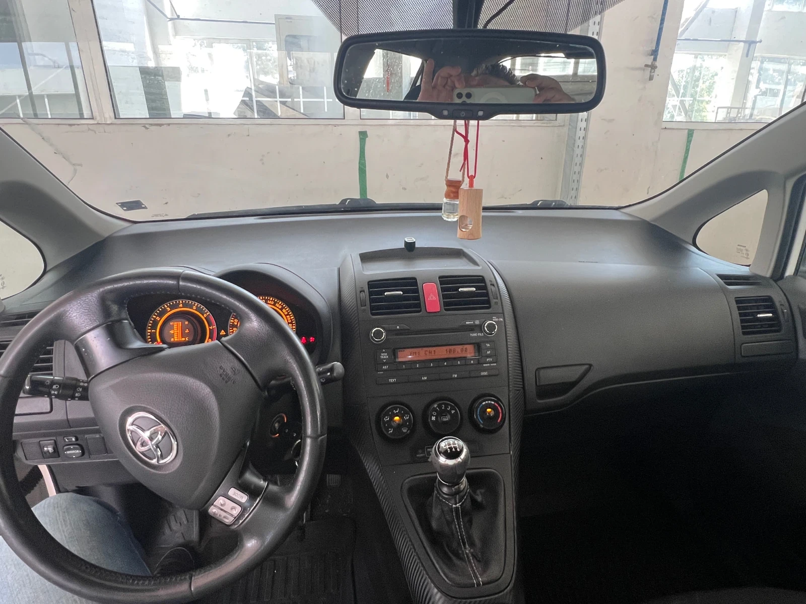 Toyota Auris 1.33 Benzin | Mobile.bg � ����������� 5