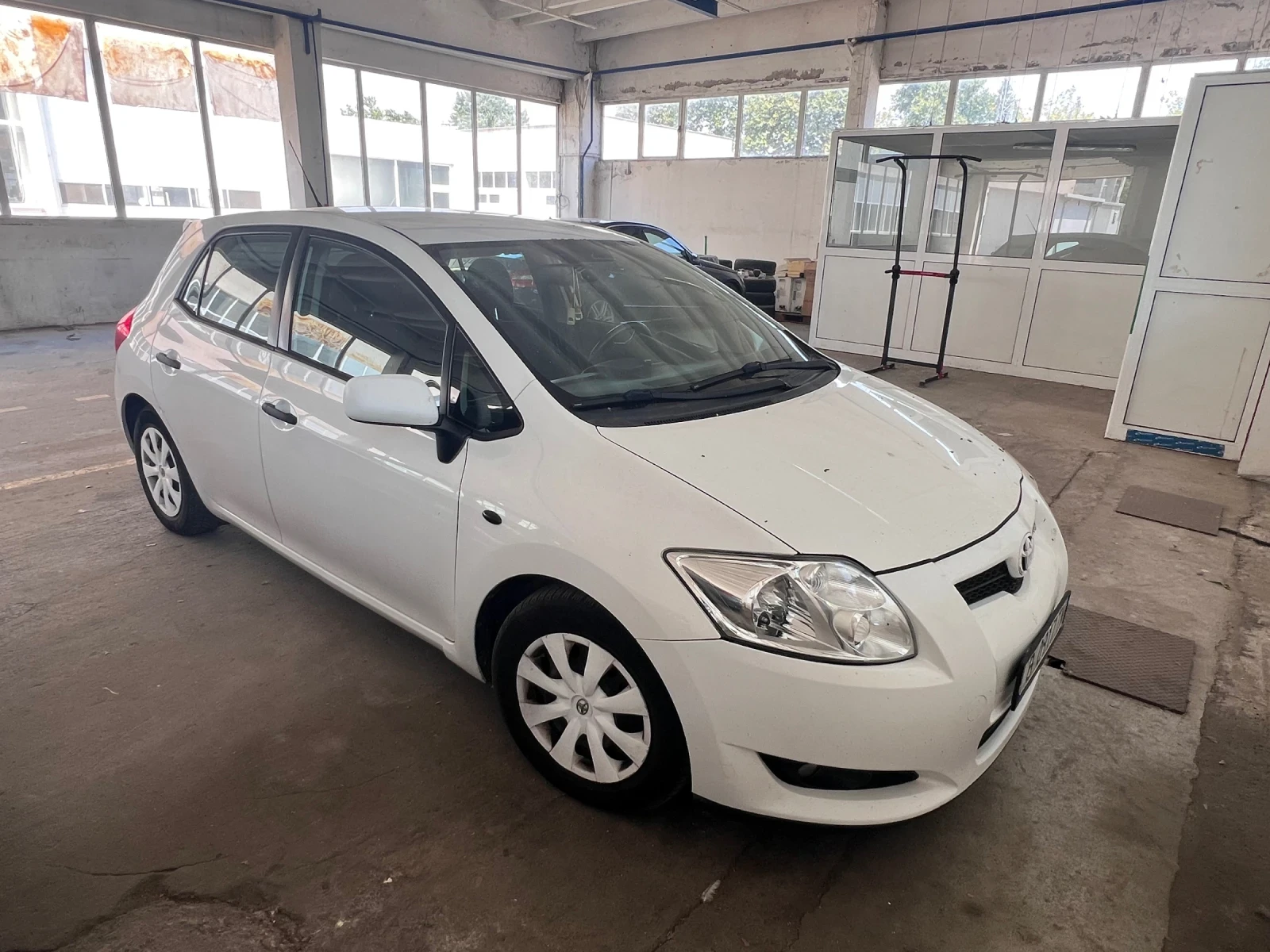 Toyota Auris 1.33 Benzin | Mobile.bg � ����������� 2