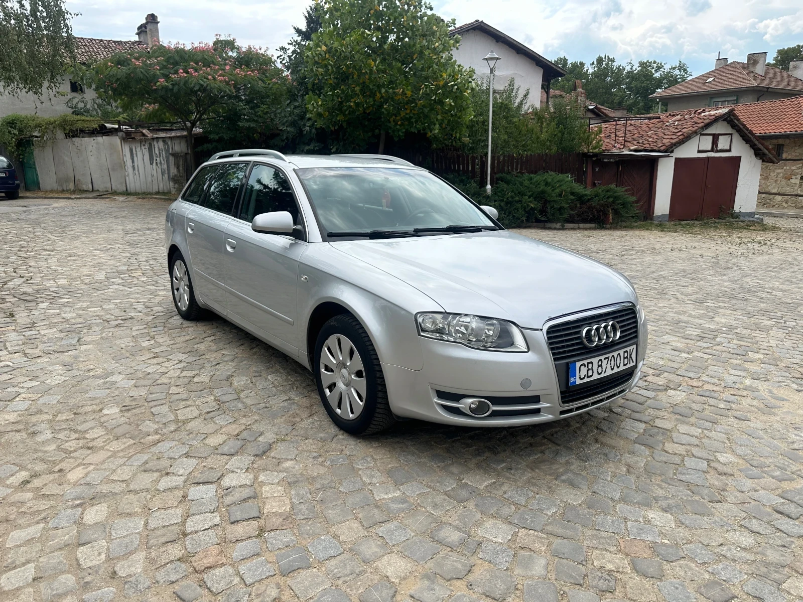 Audi A4, снимка 2 - Автомобили и джипове - 55654993