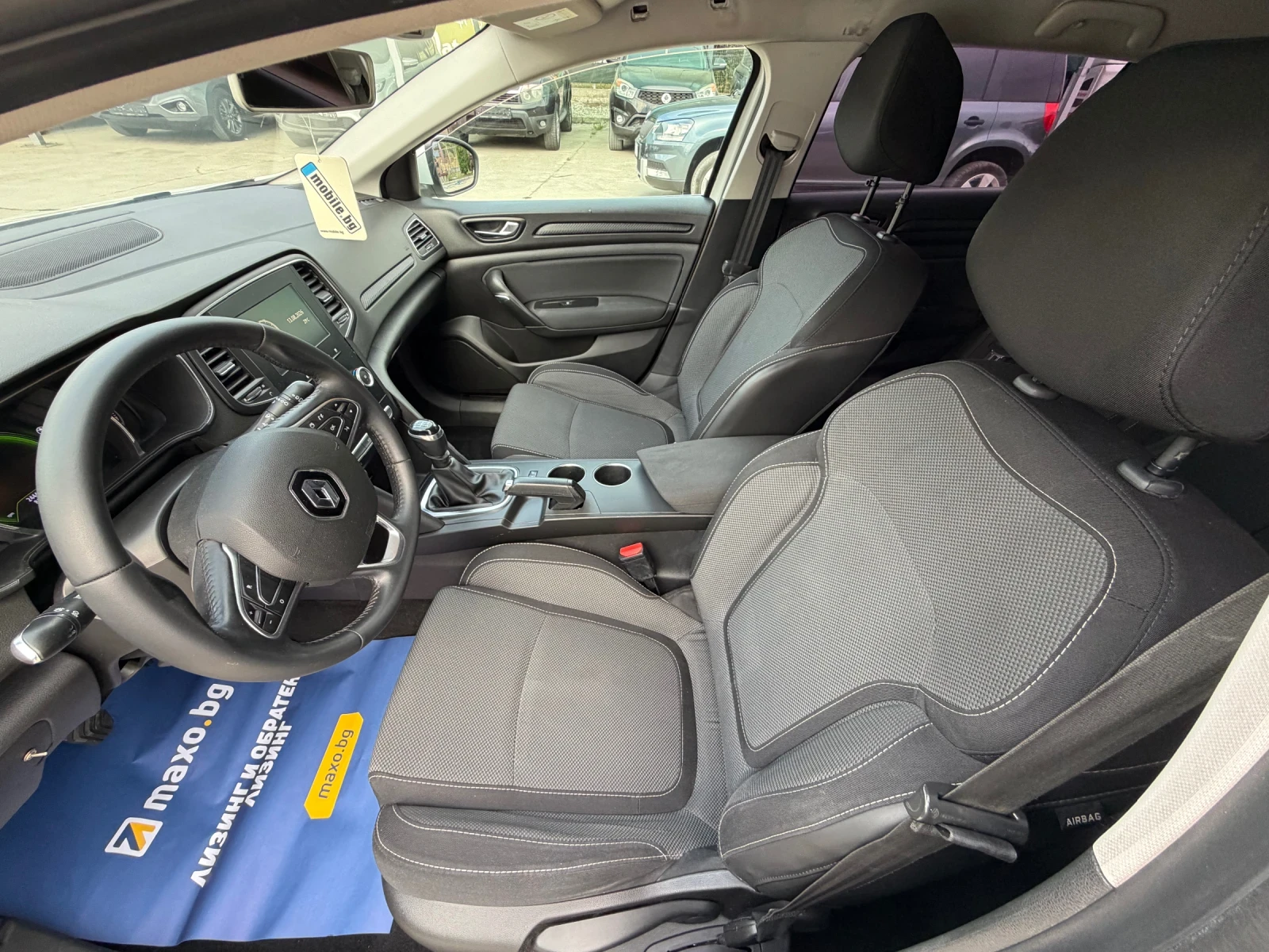 Renault Megane 1.5DCI/Bussines/Пълен Сервиз!!!, снимка 10 - Автомобили и джипове - 55656885