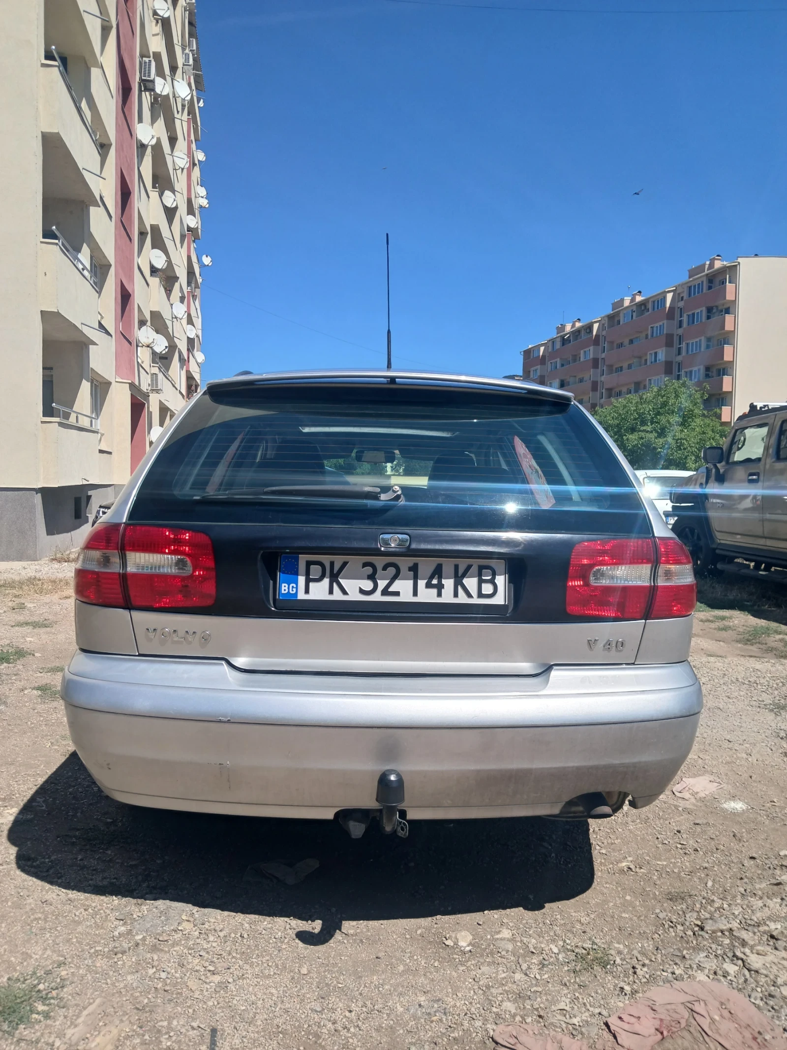 Volvo V40, снимка 3 - Автомобили и джипове - 55723745