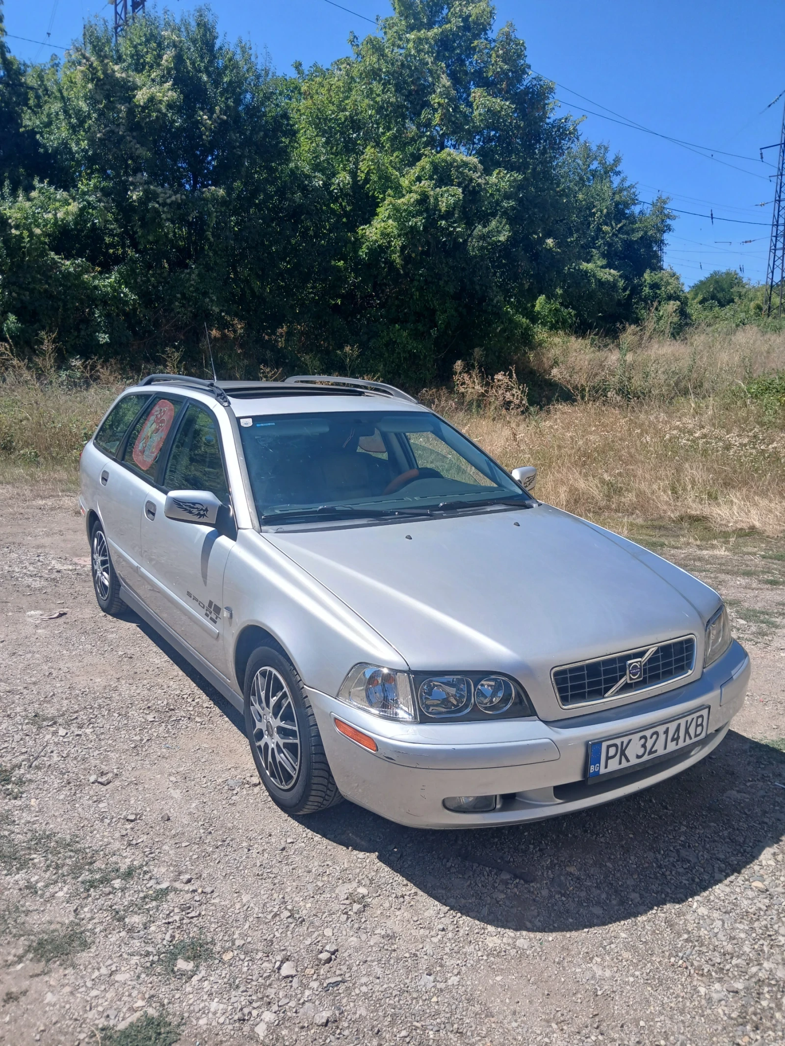 Volvo V40