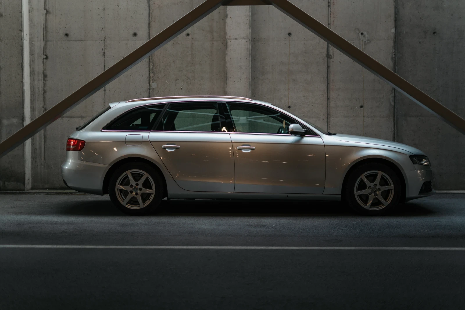 Audi A4, снимка 5 - Автомобили и джипове - 55815244