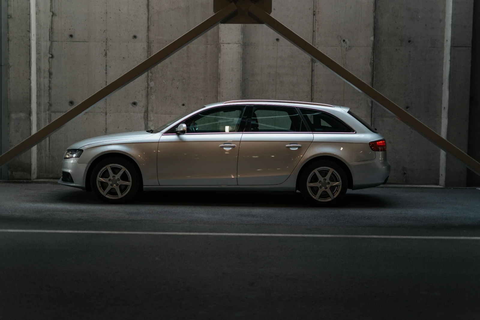 Audi A4, снимка 4 - Автомобили и джипове - 55815244