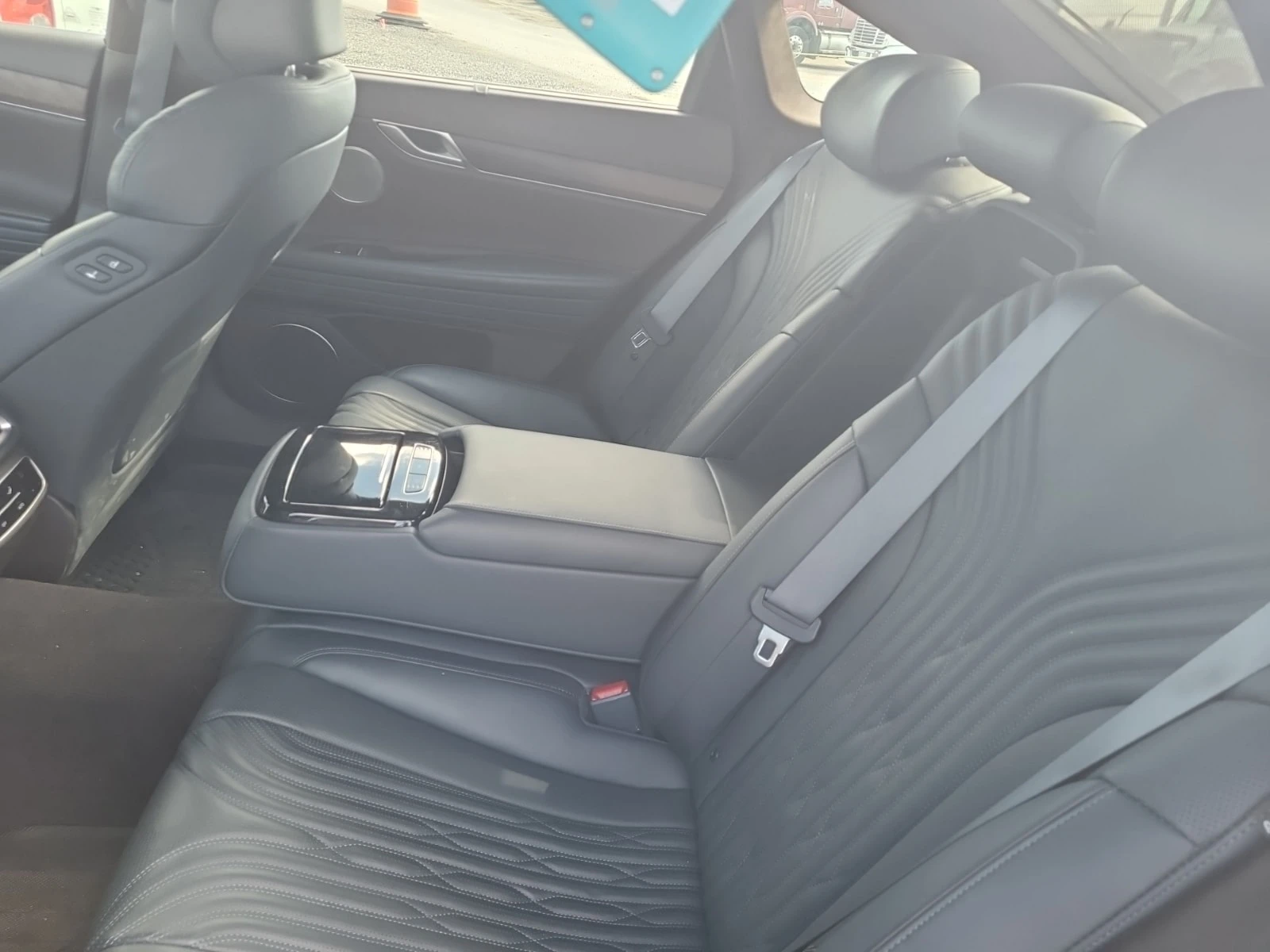 Genesis G80 * PRESTIGE 3.5T 4D SEDAN AWD * CARFAX * От Hyundai, снимка 9 - Автомобили и джипове - 55889840