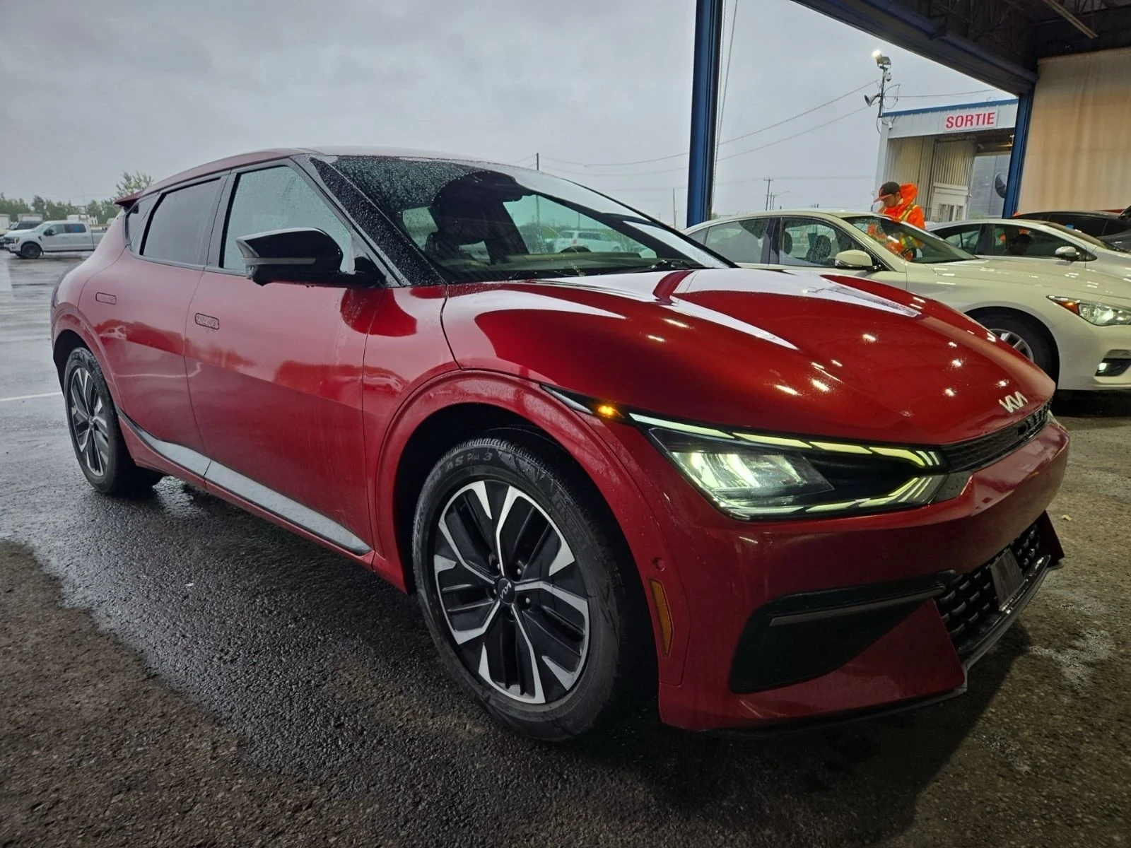Kia EV6  LONG RANGE W/GT-LINE PKG 1* 360* Lane assist* ��� | Mobile.bg � ����������� 2