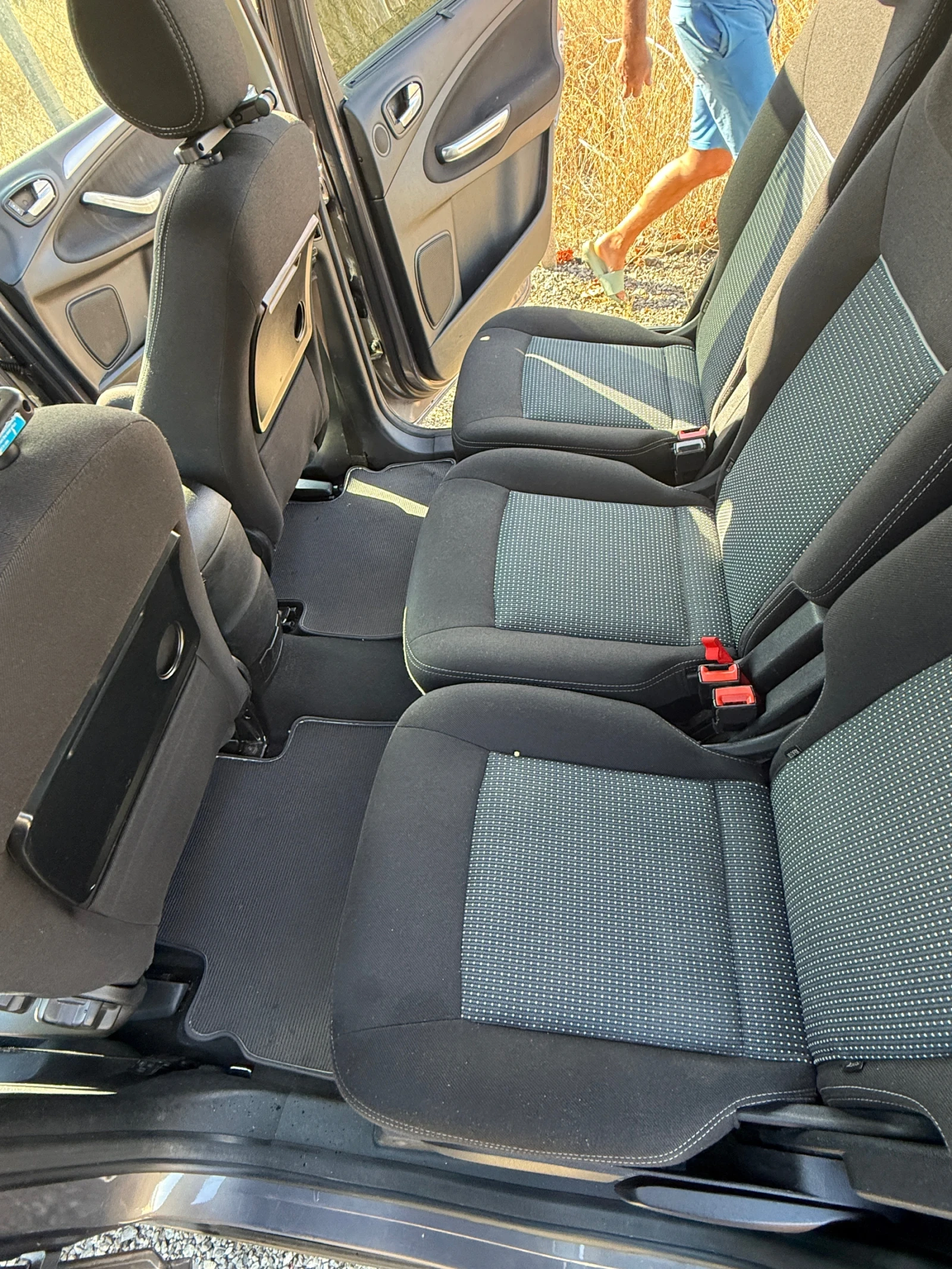 Ford C-max, снимка 13 - Автомобили и джипове - 56168773