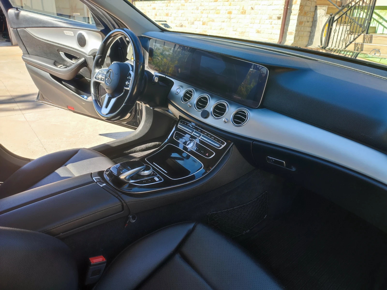 Mercedes-Benz E 220 w213, снимка 5 - Автомобили и джипове - 56618396