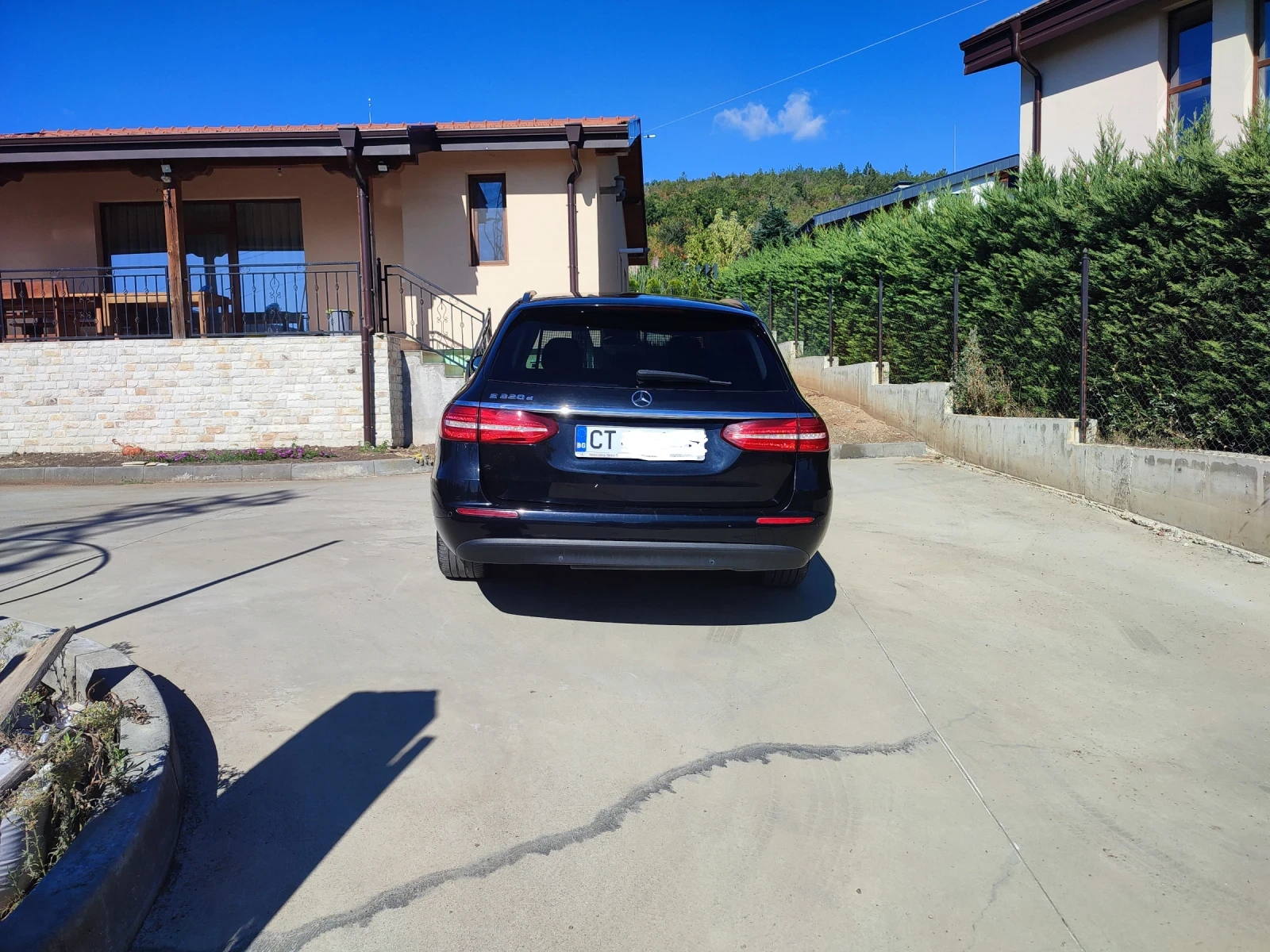 Mercedes-Benz E 220 w213, снимка 2 - Автомобили и джипове - 56618396