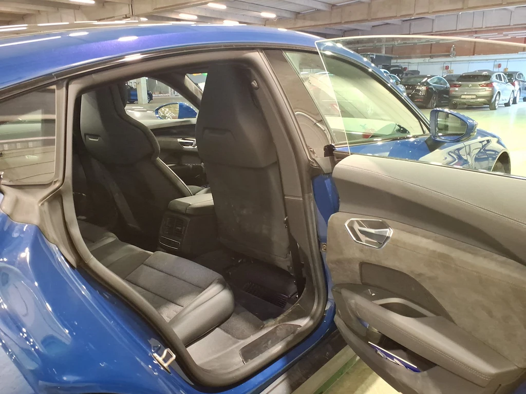 Audi E-Tron GT 93 kWh Quattro Navi Led 90.87% SoH | Mobile.bg � ����������� 6