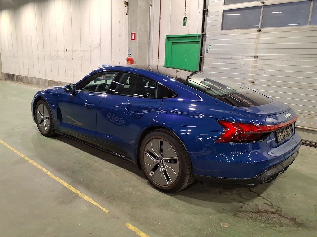 Audi E-Tron GT 93 kWh Quattro Navi Led 90.87% SoH | Mobile.bg � ����������� 4