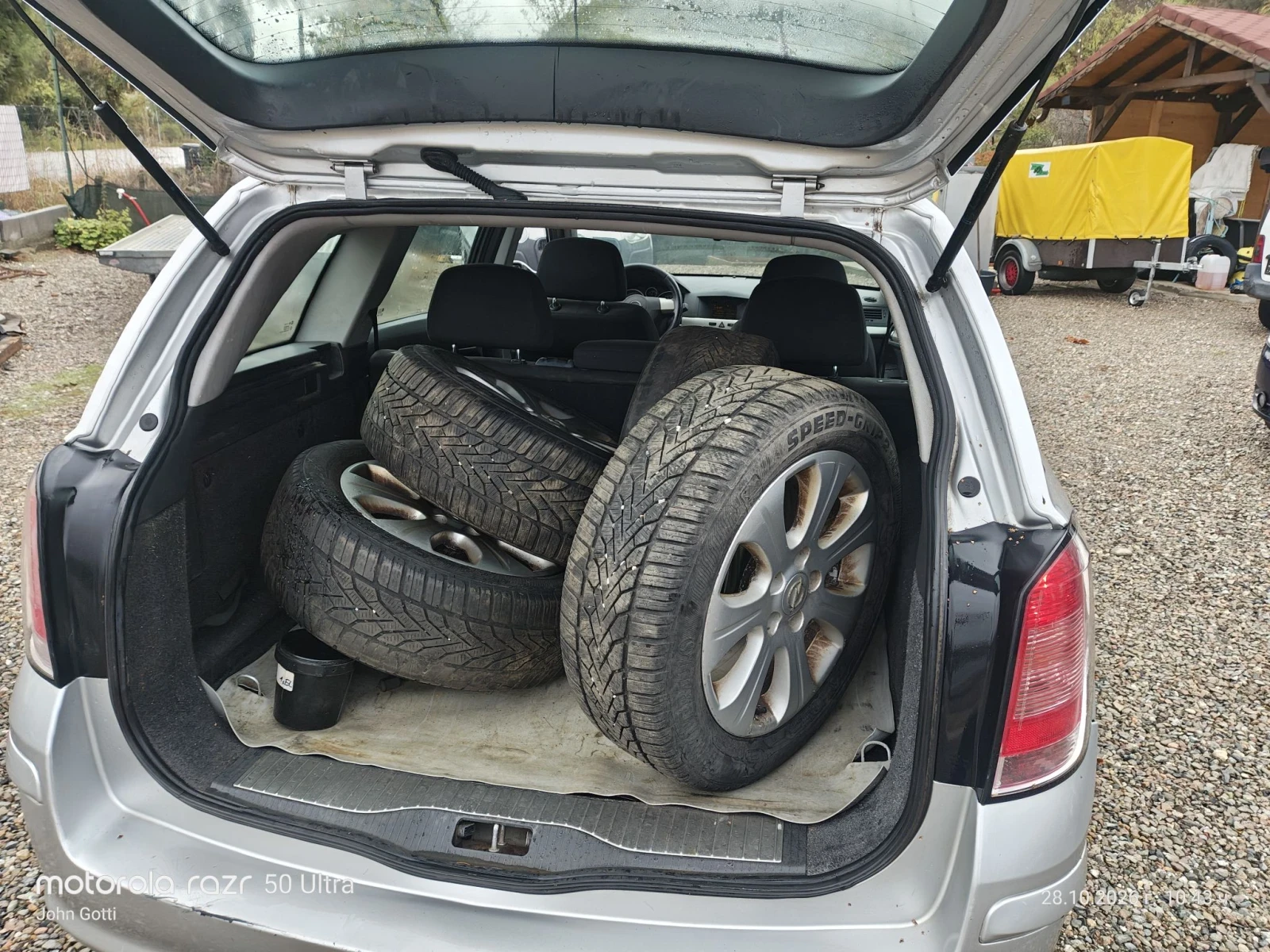 Opel Astra 1.4i, klimatronik, 2008г., снимка 12 - Автомобили и джипове - 56702607