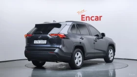 Toyota Rav4 2.5 2WD* КОЖА* ОБДУХВ* ПАНО* АВТОКРЕДИТ, снимка 2