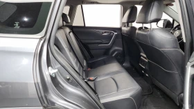 Toyota Rav4 2.5 2WD* КОЖА* ОБДУХВ* ПАНО* АВТОКРЕДИТ, снимка 9