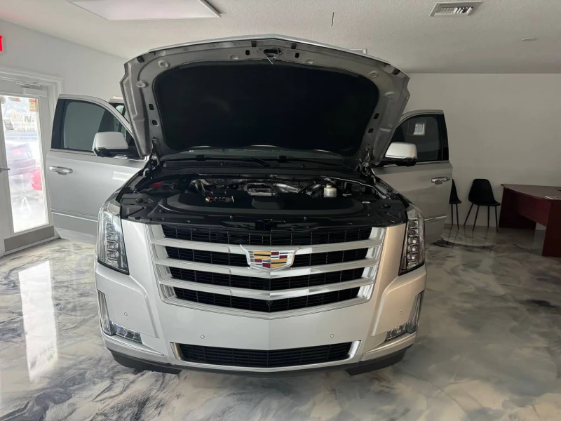 Cadillac Escalade ESV Luxury 1SB, снимка 16 - Автомобили и джипове - 48207152