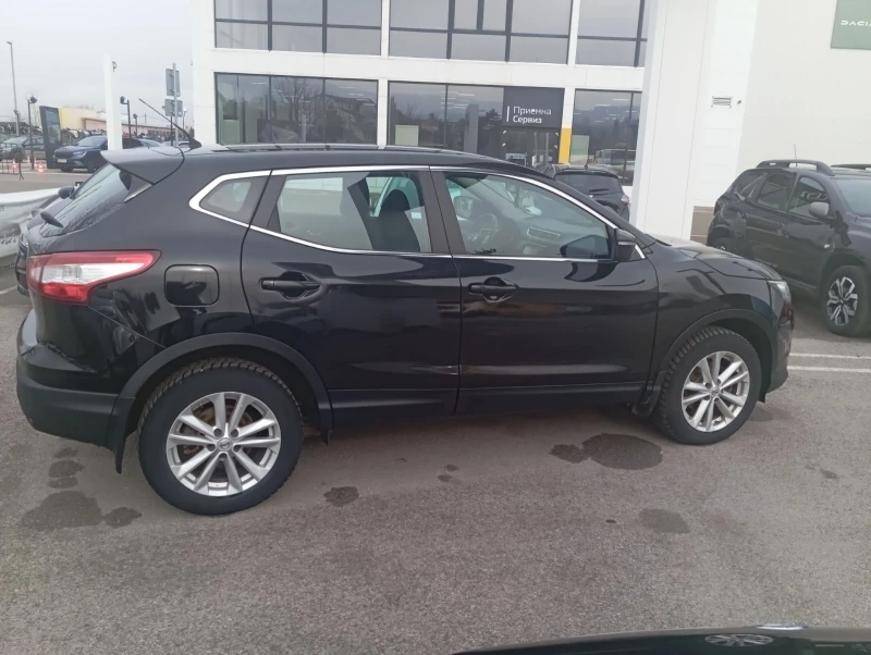 Nissan Qashqai 1.6 CDi130k.c., снимка 6 - Автомобили и джипове - 48811476