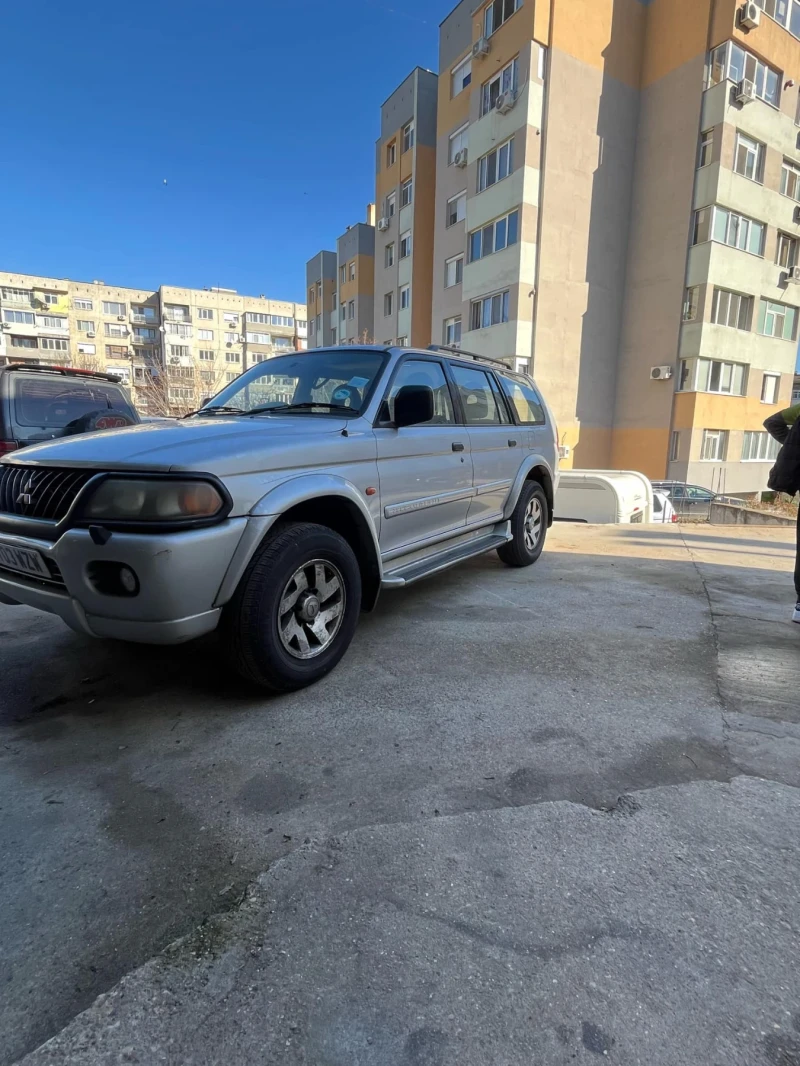 Mitsubishi Pajero sport, снимка 1 - Автомобили и джипове - 48955581