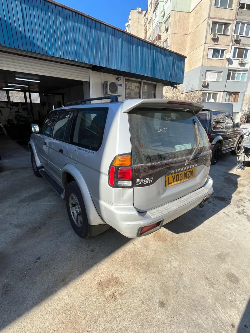 Mitsubishi Pajero sport, снимка 2 - Автомобили и джипове - 48955581