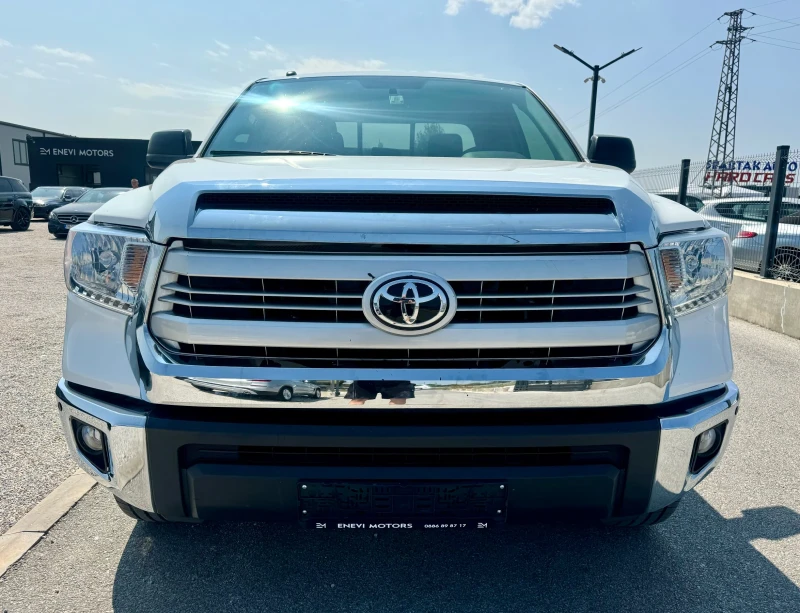 Toyota Tundra SR5, снимка 2 - Автомобили и джипове - 50644599
