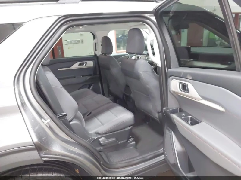 Ford Explorer 2.3L I-4 DI, DOHC, VVT, TURBO, 300HP 4X4 Drive, снимка 15 - Автомобили и джипове - 53074285