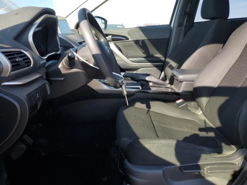 Mitsubishi Eclipse Cross 1.5l Le, снимка 7 - Автомобили и джипове - 53494598