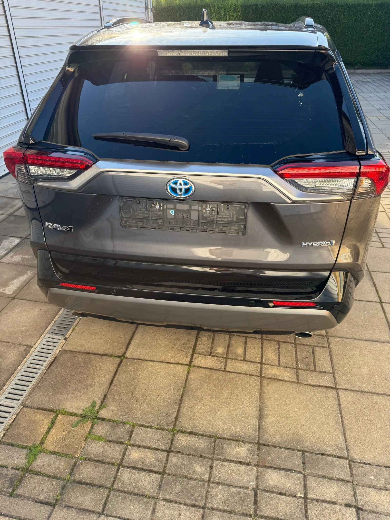 Toyota Rav4 Hybrid/4x2/Style/JBL/218к.с. - изображение 4