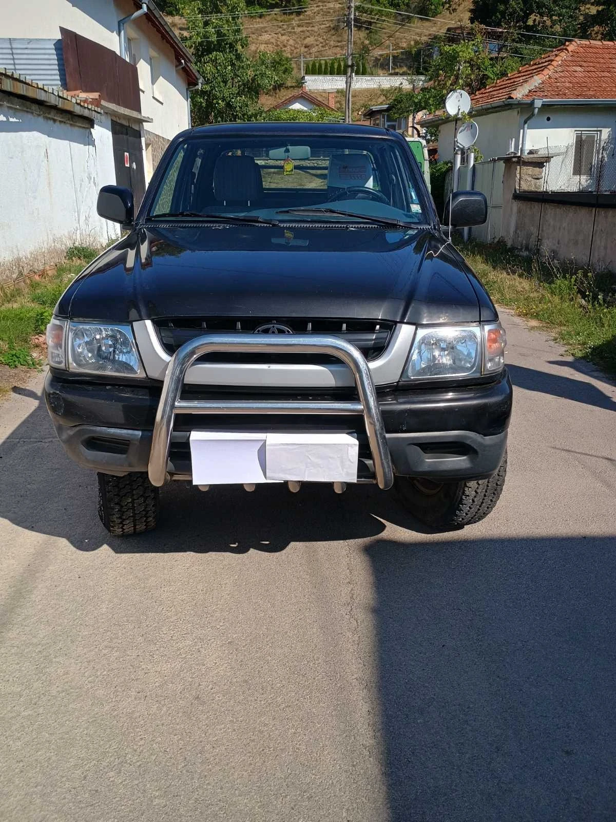 Toyota Hilux  - изображение 2