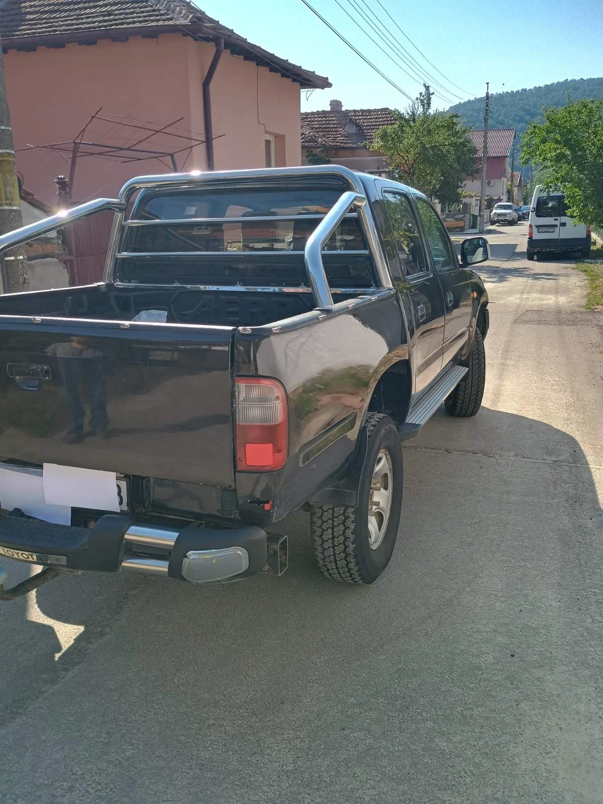 Toyota Hilux  - изображение 5