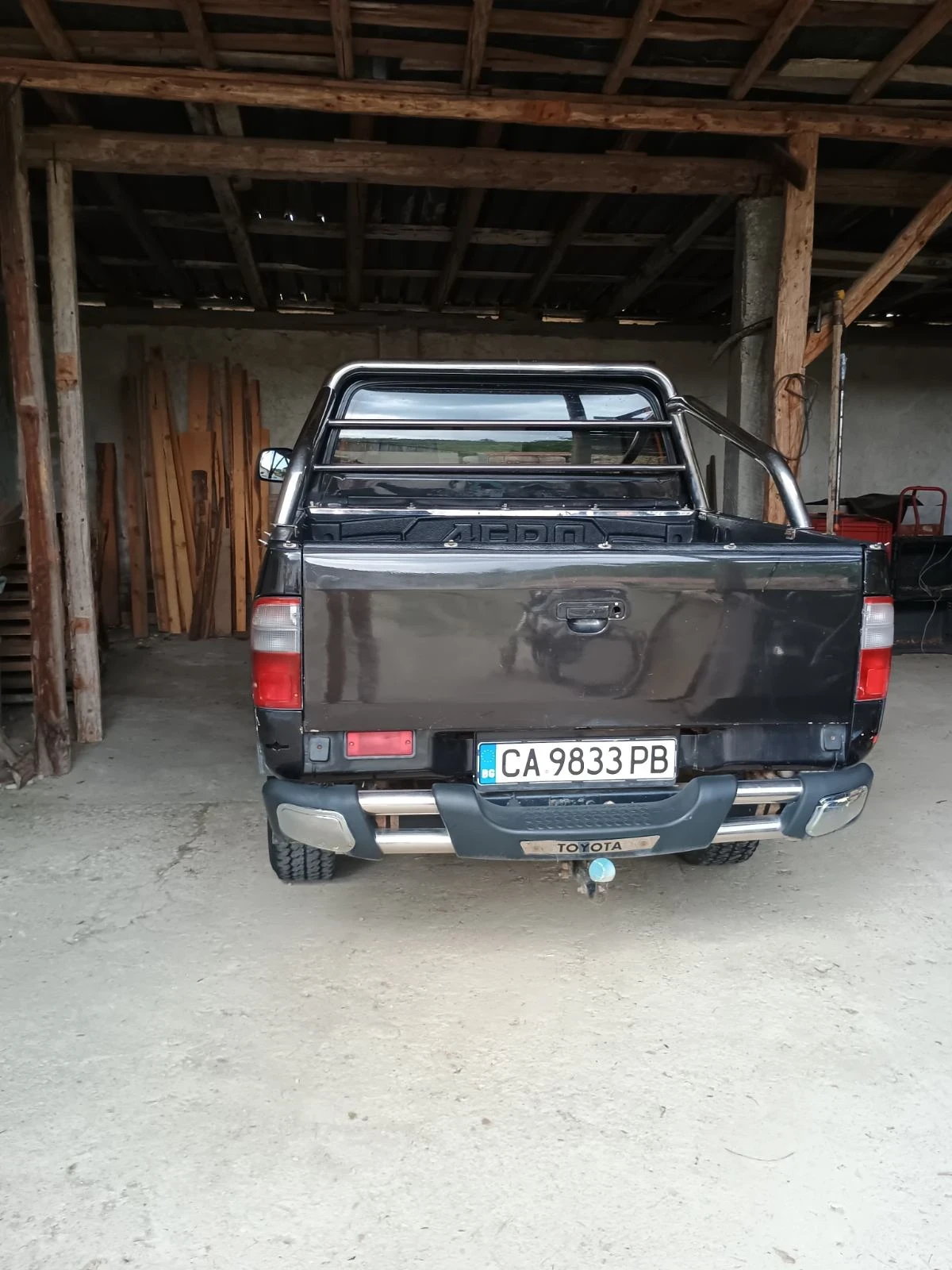 Toyota Hilux  - изображение 5