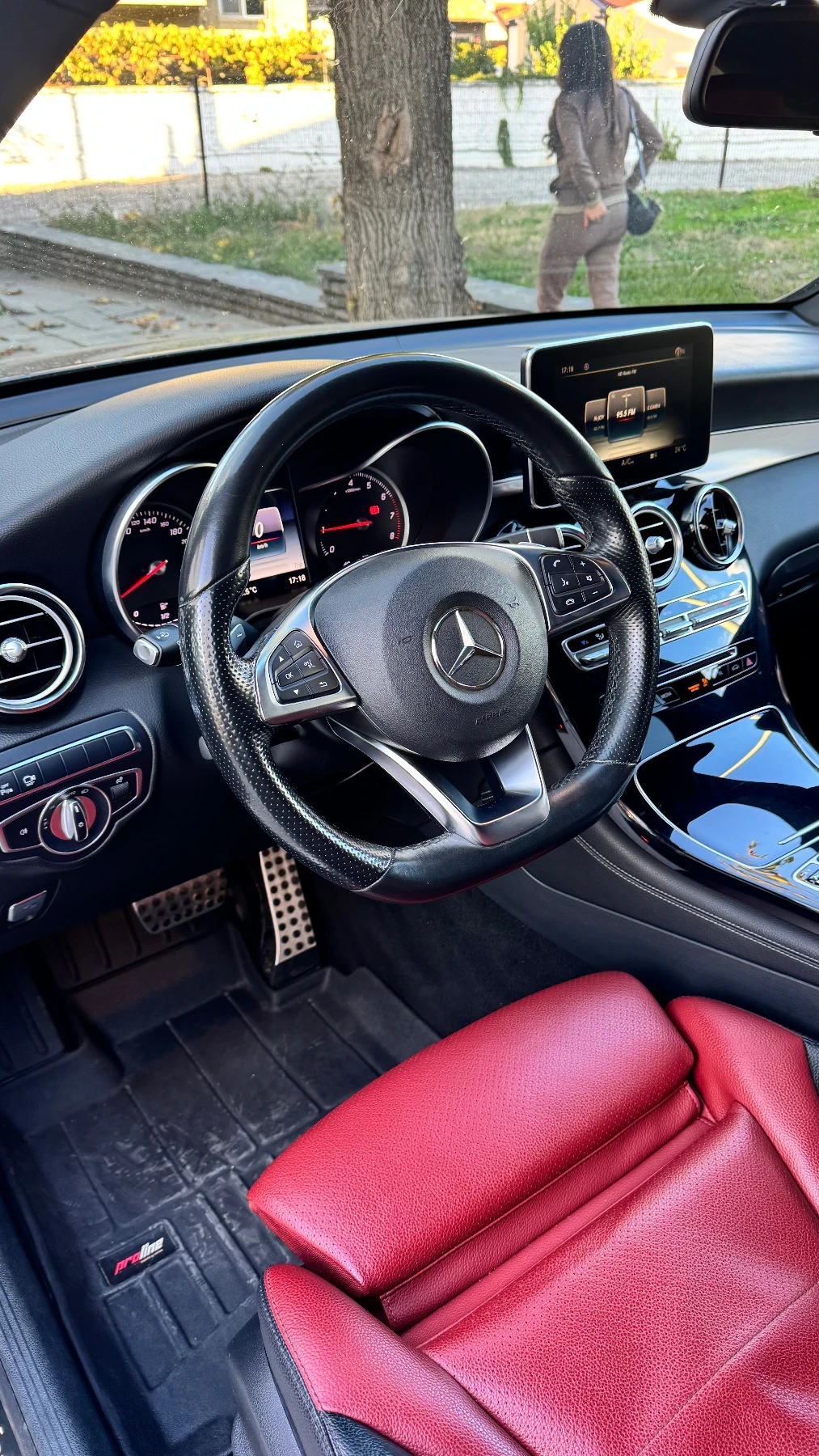 Mercedes-Benz GLC 300 Купе - изображение 9