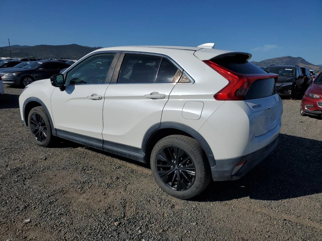 Mitsubishi Eclipse Cross 1.5l Le - изображение 2