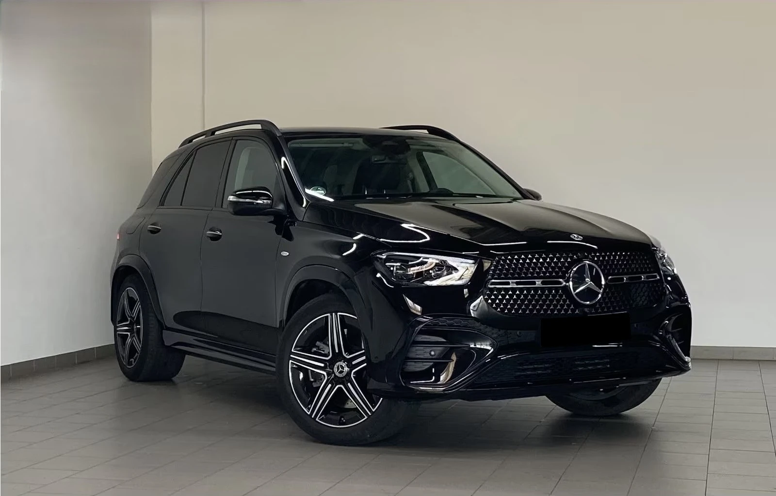 Mercedes-Benz GLE 400 e 4= MATIC AMG PLUG-IN HYBRID BURMESTER NIGHT-PAKE, снимка 2 - Автомобили и джипове - 54045620