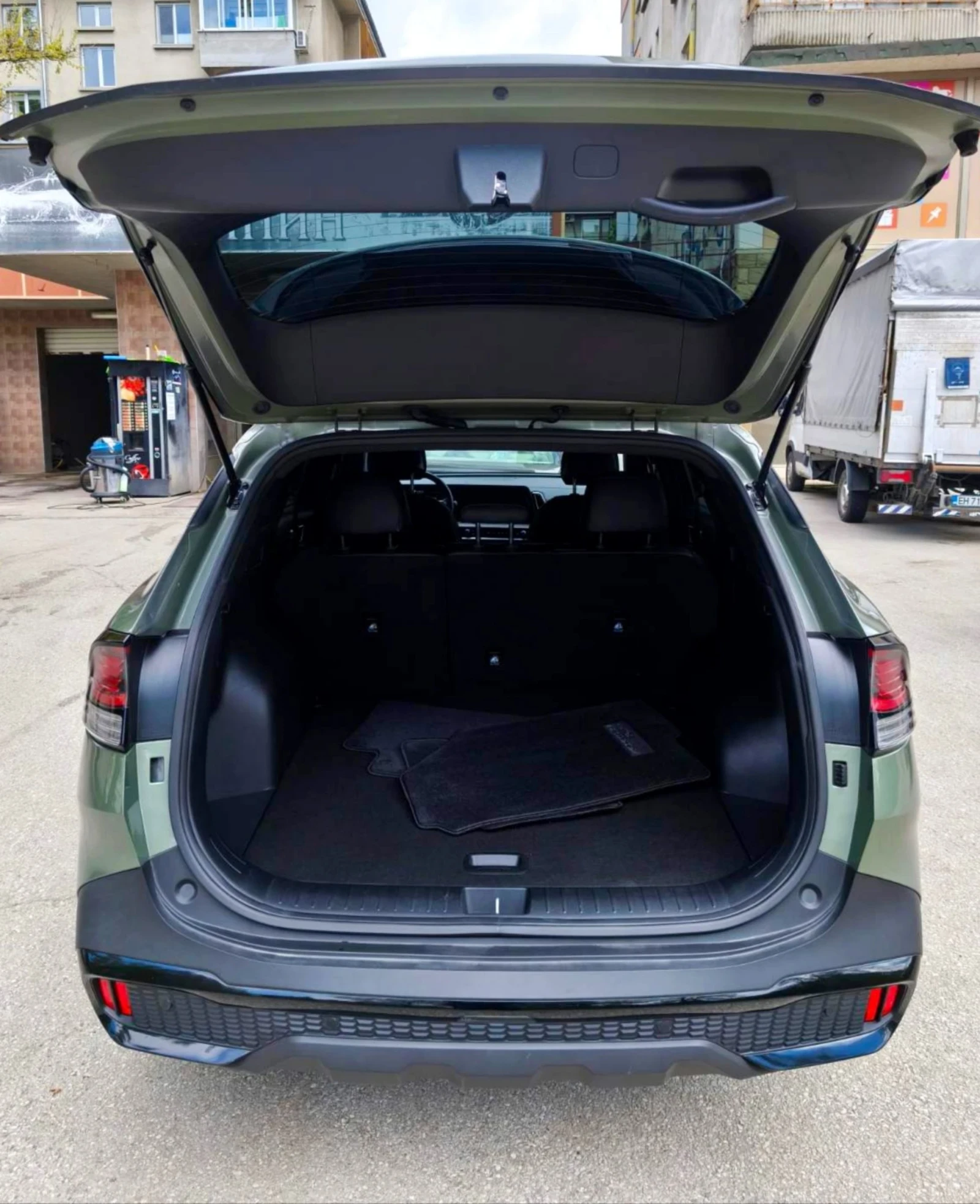 Kia Sportage 2.5GDI X-line 4x4, снимка 10 - Автомобили и джипове - 54391333