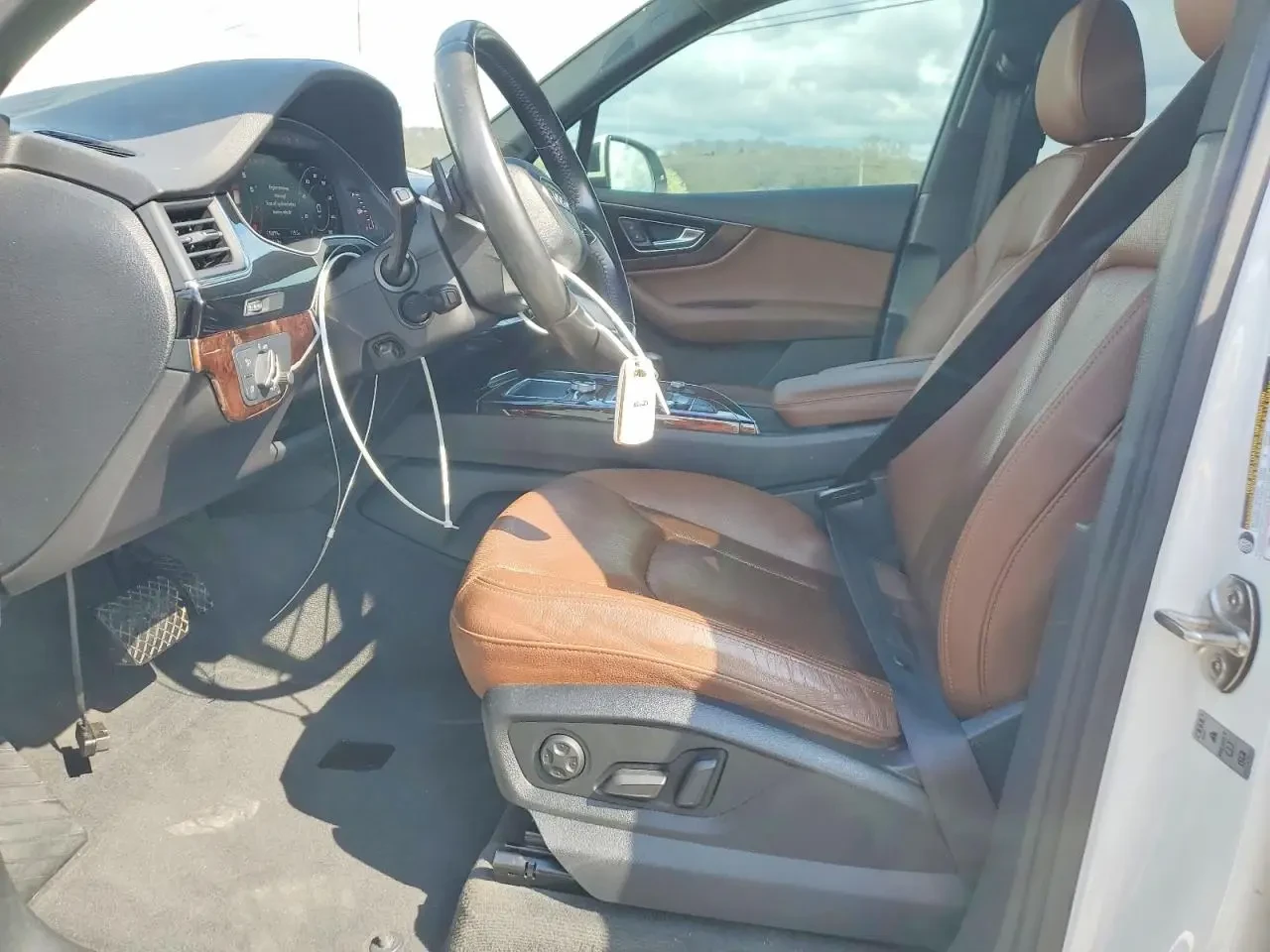 Audi Q7, снимка 7 - Автомобили и джипове - 54565986