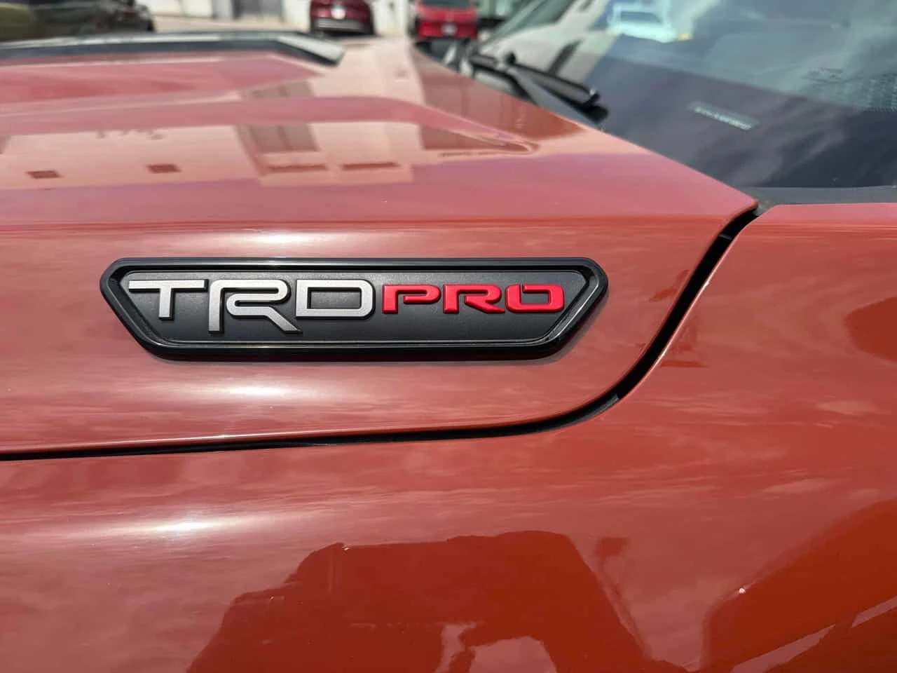 Toyota Tacoma | Hybrid | DISTRONIC | ОБДУХВАНЕ | CARFAX | , снимка 11 - Автомобили и джипове - 54652493