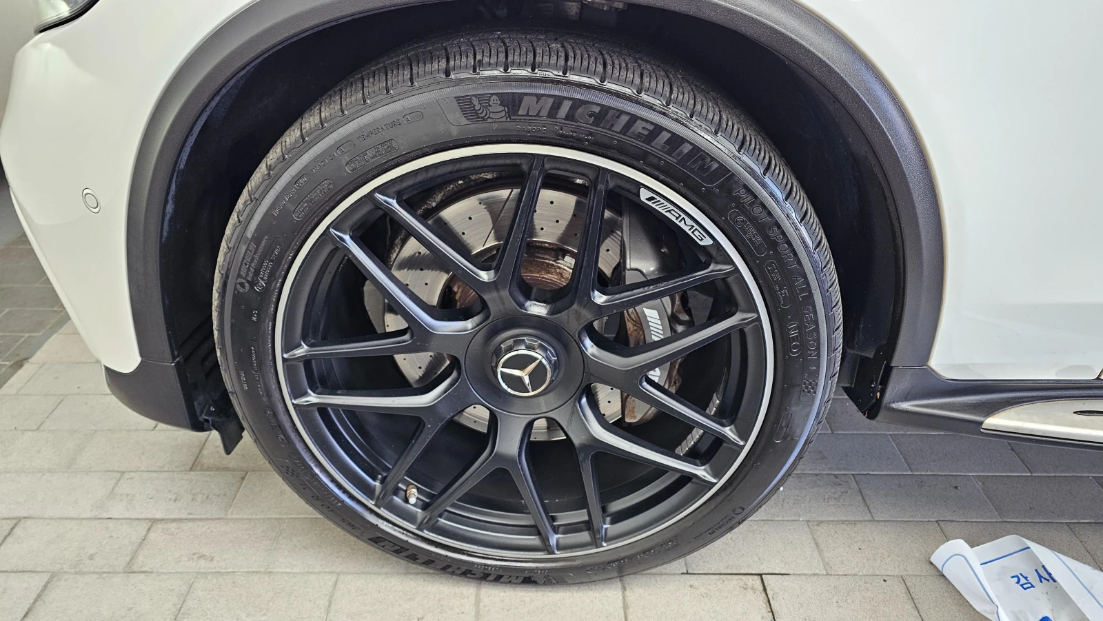 Mercedes-Benz GLC 63 AMG 4MATIC+ * , снимка 9 - Автомобили и джипове - 54945184