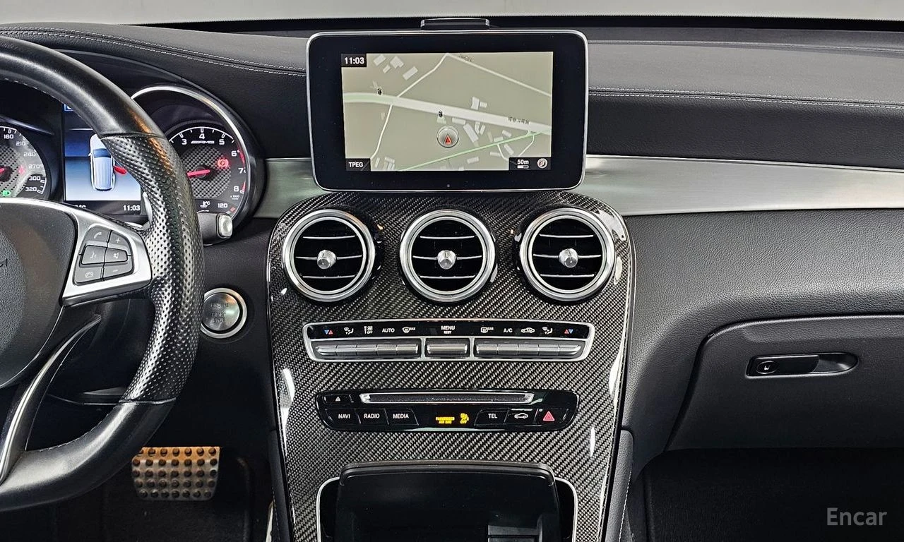 Mercedes-Benz GLC 63 AMG 4MATIC+ * , снимка 3 - Автомобили и джипове - 54945184