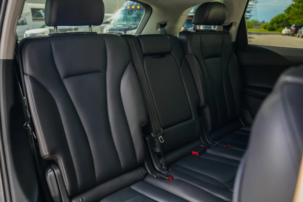 Audi Q7 quattro * Панорама * АвтоКредит (ЦЕНА ДО БГ), снимка 13 - Автомобили и джипове - 56186160