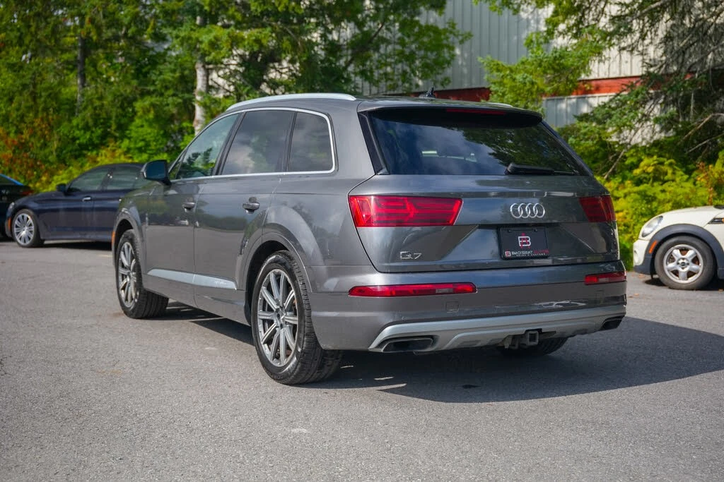 Audi Q7 quattro * Панорама * АвтоКредит (ЦЕНА ДО БГ), снимка 8 - Автомобили и джипове - 56186160