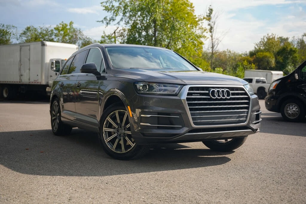 Audi Q7 quattro * Панорама * АвтоКредит (ЦЕНА ДО БГ), снимка 4 - Автомобили и джипове - 56186160