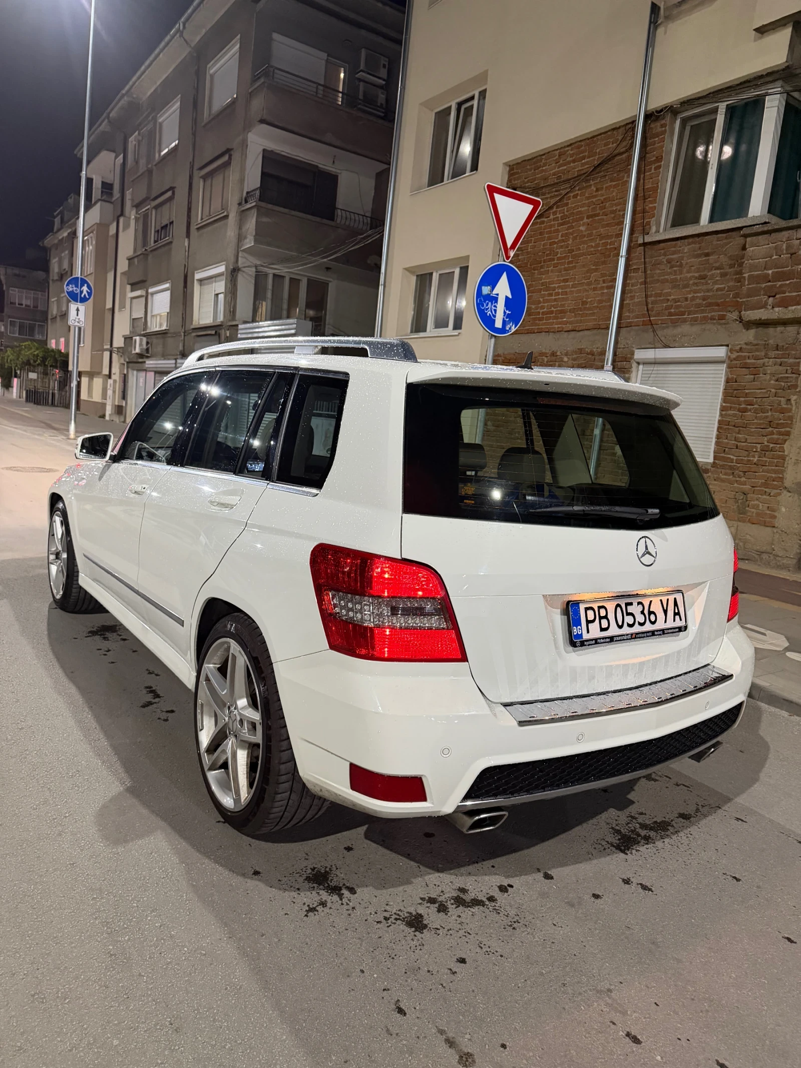 Mercedes-Benz GLK 250, снимка 5 - Автомобили и джипове - 56242753