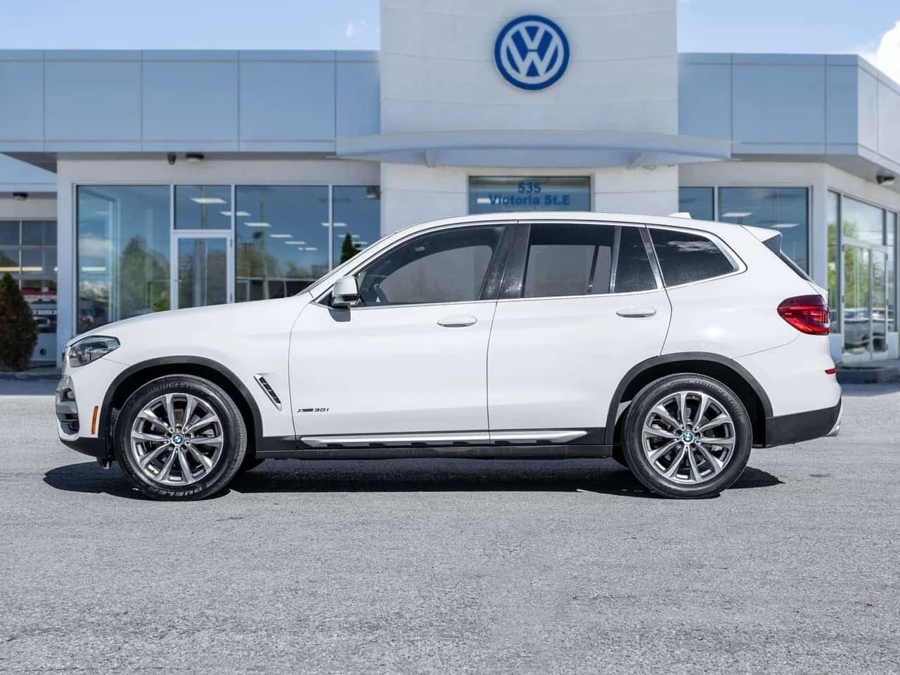 BMW X3 * 30i xDrive * CARFAX *  | Mobile.bg � ����������� 3