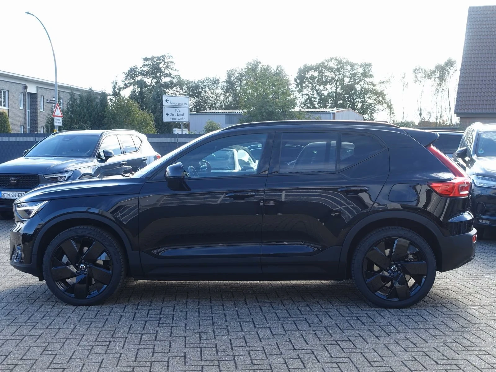 Volvo EX40 Black Edition Plus Twin Motor | Mobile.bg � ����������� 7