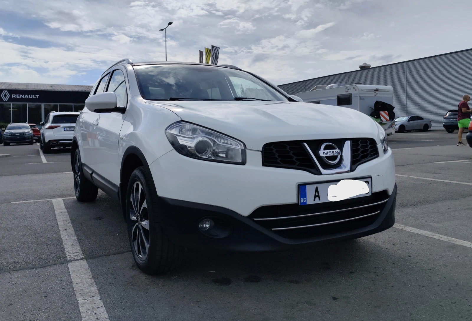 Nissan Qashqai + 2