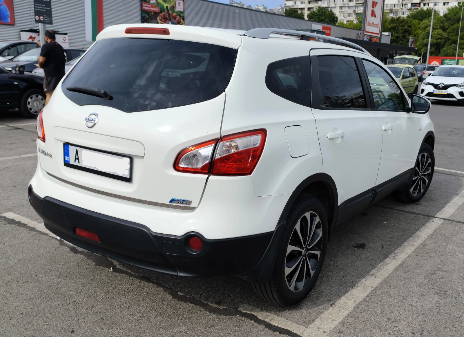 Nissan Qashqai + 2, снимка 6 - Автомобили и джипове - 56599726